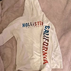 women’s hollister hoodie